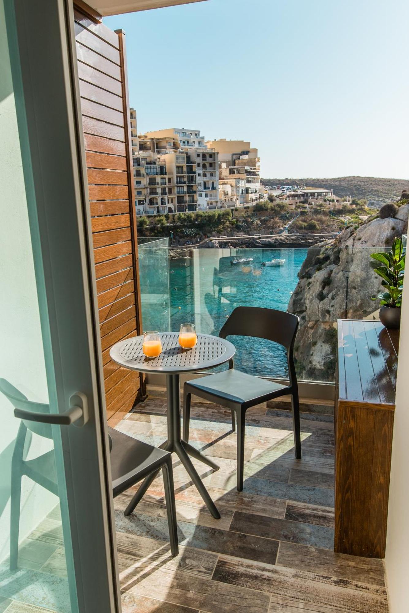 Blu Waters Boutique Hotel Xlendi Dış mekan fotoğraf